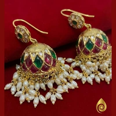 Bridal Stone & Pearl Drop Necklace Set thumbnail 4