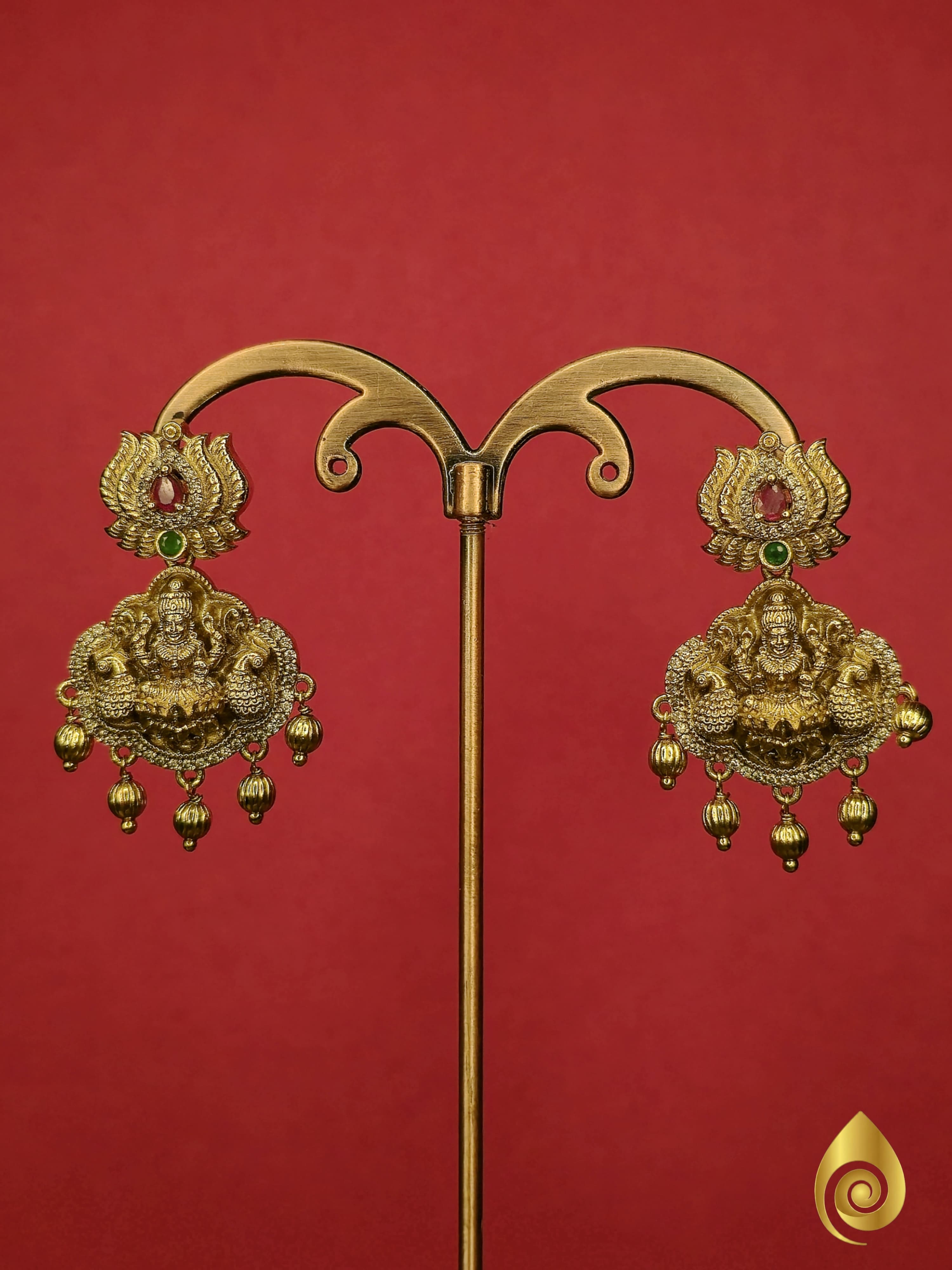 Grand Lotus Centerpiece Antique Haram Set thumbnail 3