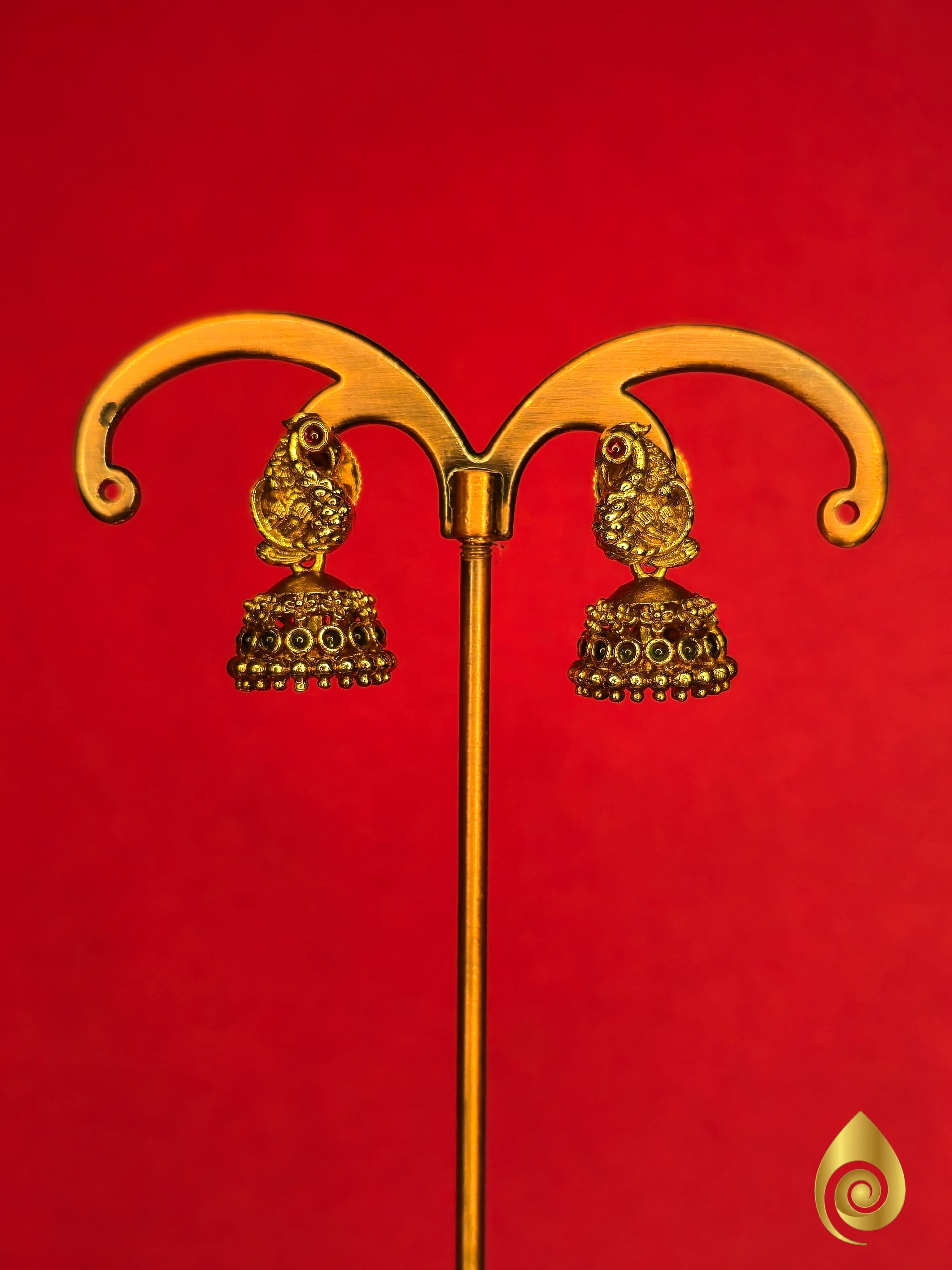 Traditional Gold Bead Drop Haram Set thumbnail 3