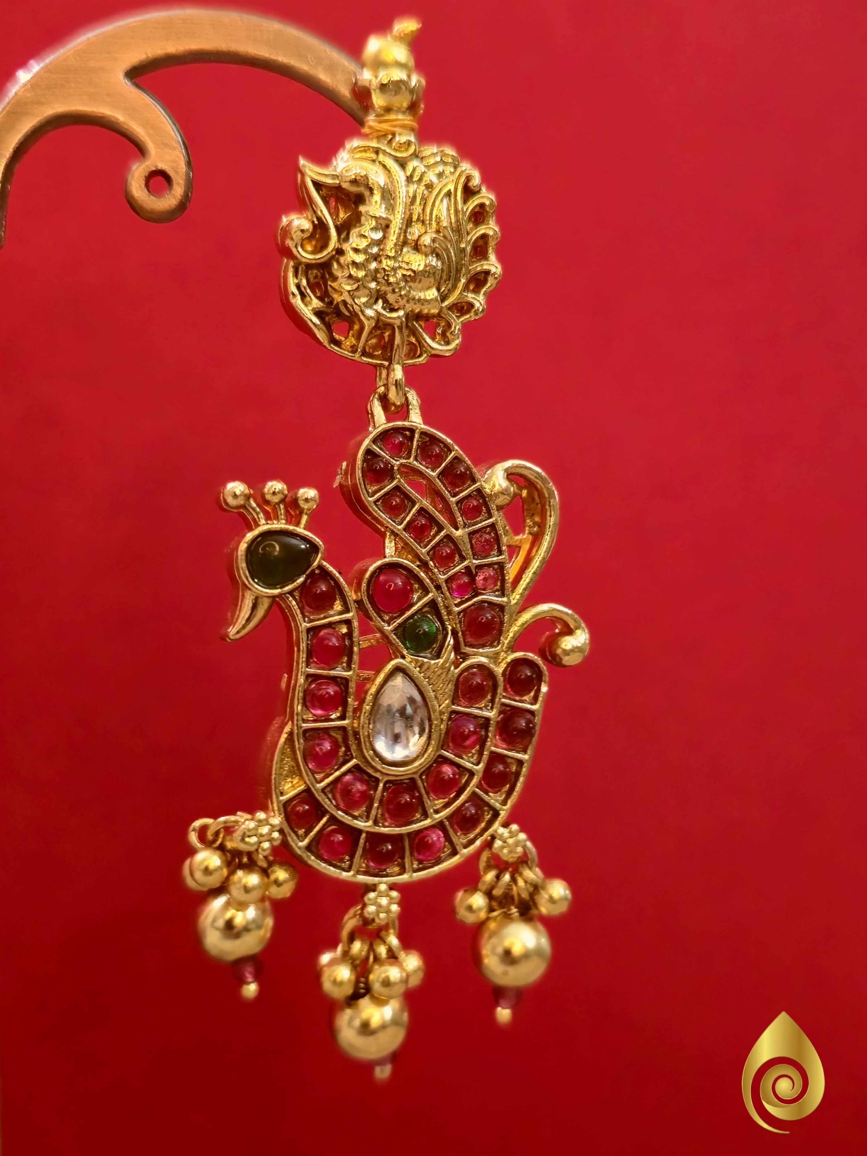 Antique Coin Motif Necklace Set thumbnail 4